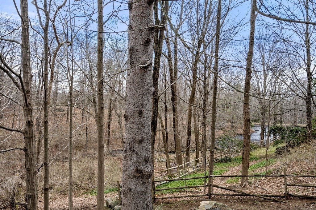 277 Boston Post Road Weston, MA 02493 - Photo 18 of 21