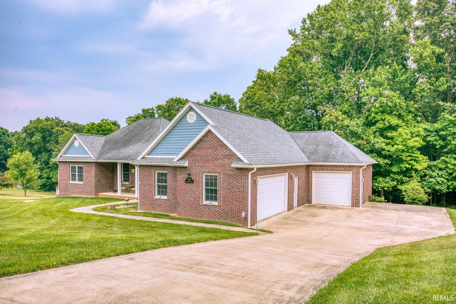 374 Cedar View Lane Bedford, IN 47421 - Photo 3 of 36 Gallery Image 3
