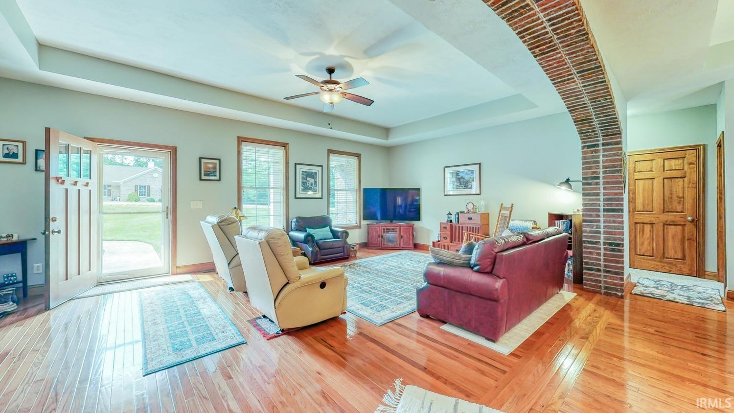 374 Cedar View Lane Bedford, IN 47421 - Photo 6 of 36 Gallery Image 6