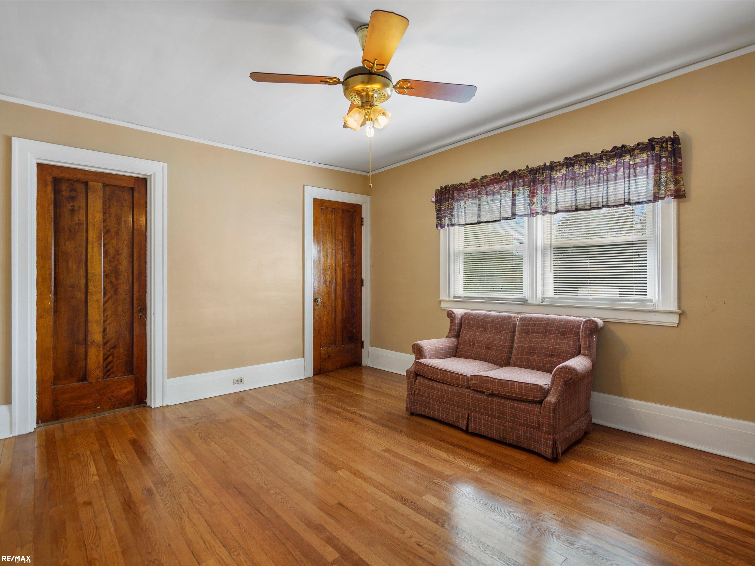 15611 Charles R Avenue Eastpointe, MI 48021 - Photo 28 of 47 50187488-002adaf9-fcce-4d9b-bb0f-bcd53d87694d.JPG