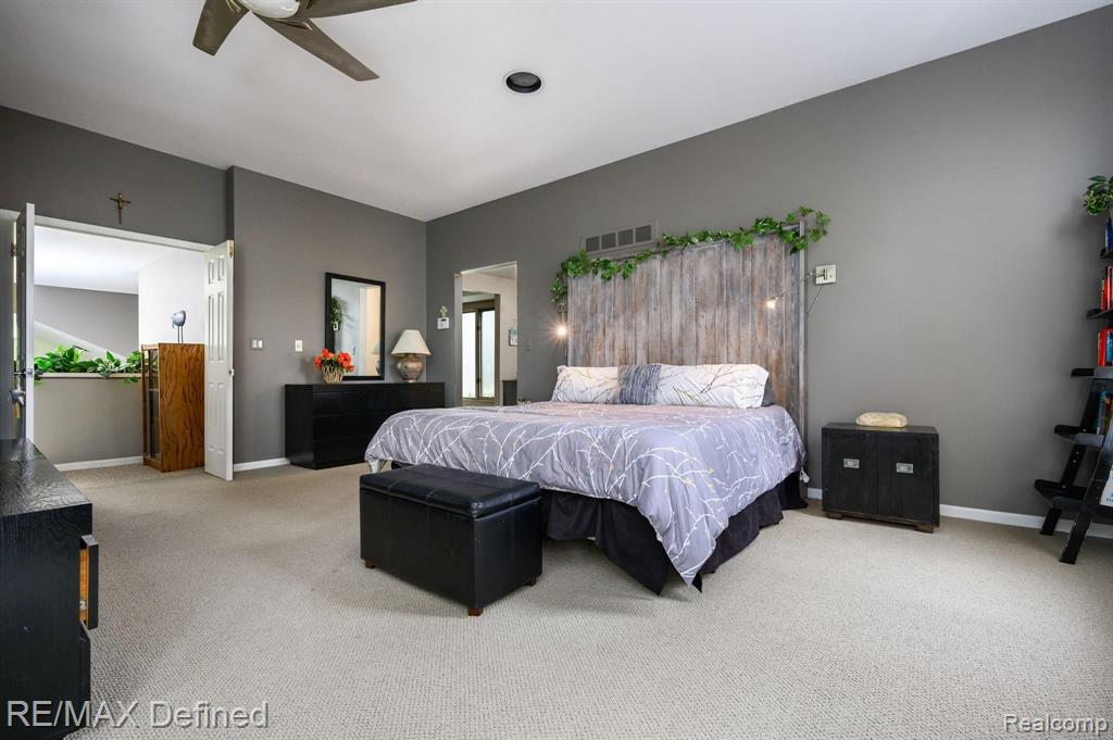 6358 Cherry Tree Court Rochester Hills, MI 48306 - Photo 25 of 47