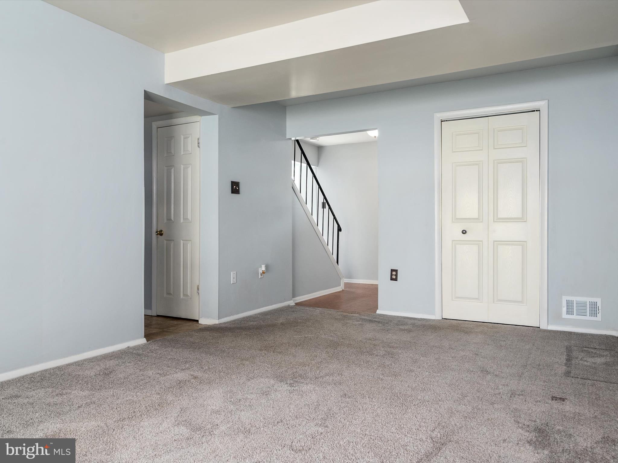 7912 Tower Court Road Severn, MD 21144 - Photo 7 of 34 Sitting Room