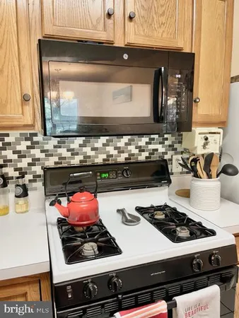 $294,000 | 11820 Eton Manor Drive, Unit T2, Germantown, MD 20876