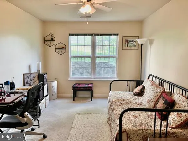 $294,000 | 11820 Eton Manor Drive, Unit T2, Germantown, MD 20876