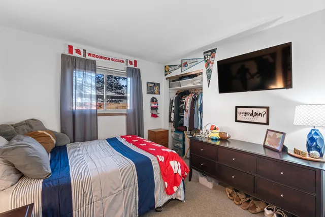 $409,000 | 133 South Judge Drive, Unit 137, Saukville, WI 53080