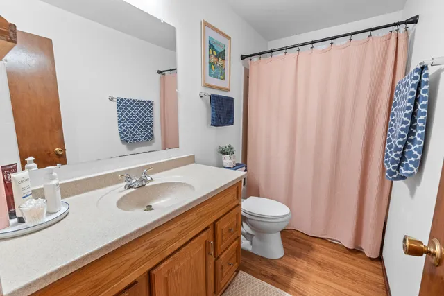 $409,000 | 133 South Judge Drive, Unit 137, Saukville, WI 53080