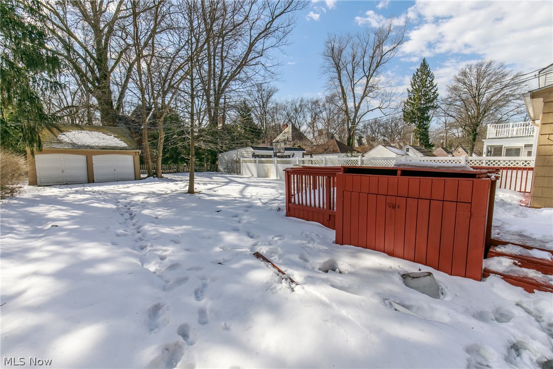 16208 Glynn Road Cleveland, OH 44112 - Photo 19 of 22