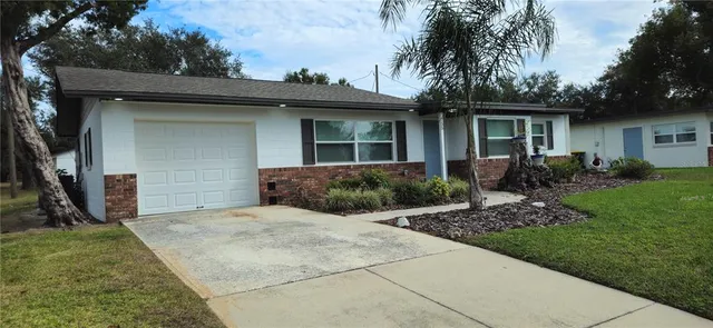$2,195 | 755 Bloxam Avenue, Clermont, FL 34711