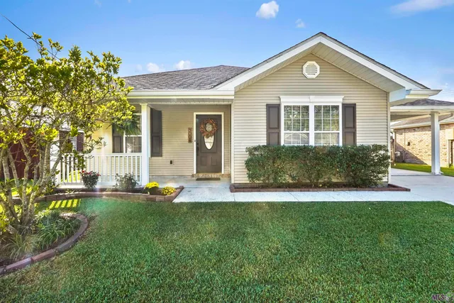 $189,000 | 300 A Idlewild Drive, Houma, LA 70364