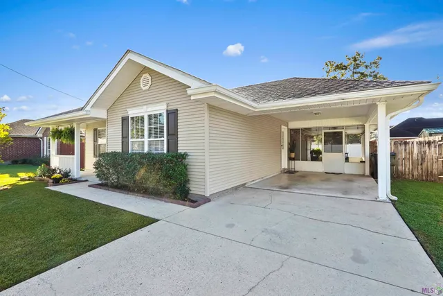 $189,000 | 300 A Idlewild Drive, Houma, LA 70364