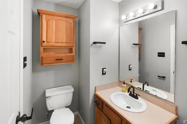 $189,000 | 300 A Idlewild Drive, Houma, LA 70364