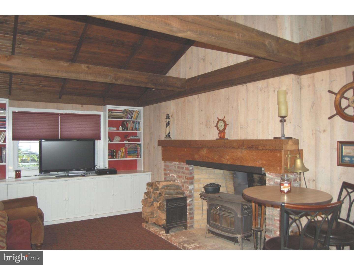117 Makefield Road Yardley, PA 19067 - Photo 6 of 24 Family Room