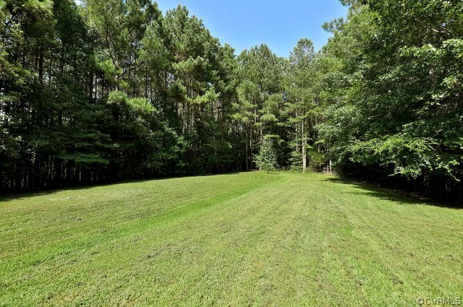 1554 Walkers Ridge Road Powhatan, VA 23139 - Photo 23 of 24 Gallery Image 23