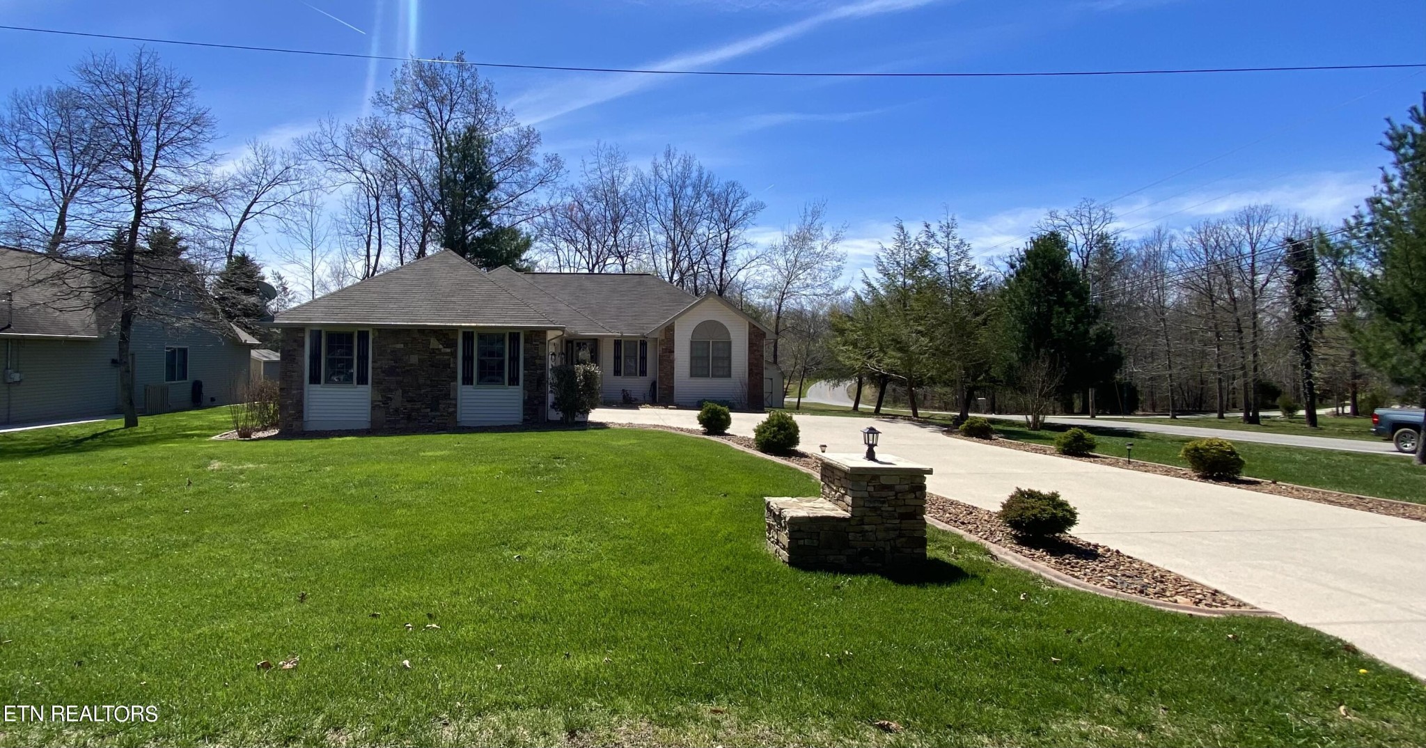 106 Windsor Road Crossville, TN 38558 - Photo 4 of 42 Gallery Image 4