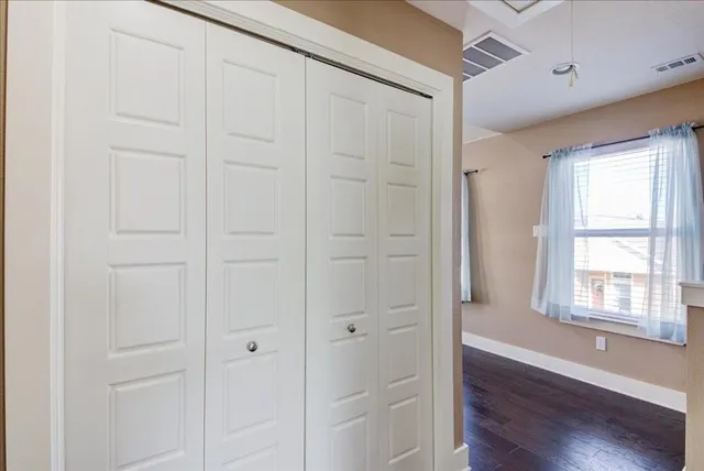 $2,375 | 12212 Tawny Farms Road, Unit 142, Austin, TX 78748