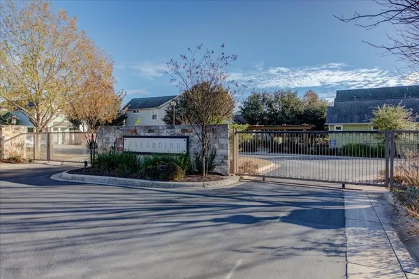 $2,340 | 12212 Tawny Farms Road, Unit 142, Austin, TX 78748