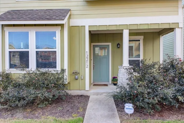 $2,340 | 12212 Tawny Farms Road, Unit 142, Austin, TX 78748