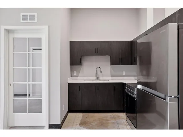 $1,445 | 801 Southeast 9th Street, Unit 219, Minneapolis, MN 55414