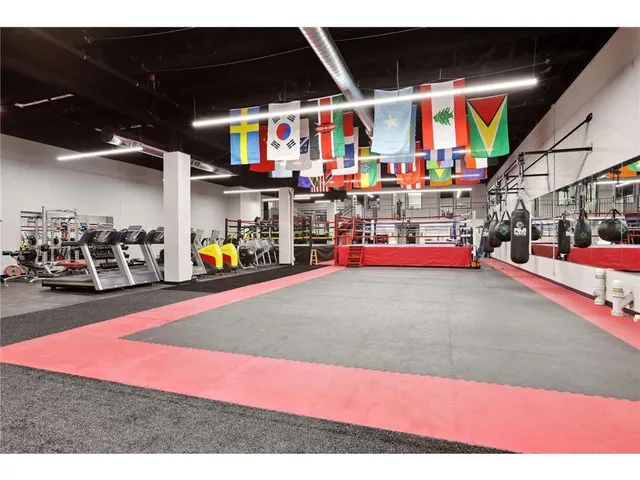 $1,445 | 801 Southeast 9th Street, Unit 219, Minneapolis, MN 55414