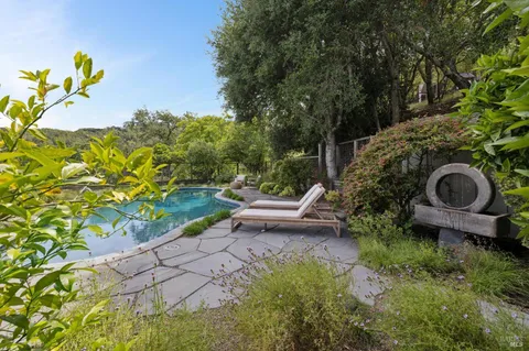$1,995,000 | 125 Stuyvesant Drive, San Anselmo, CA 94960
