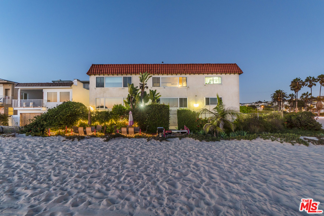 6615 Pacific Avenue Playa del Rey, CA 90293 - Photo 9 of 10