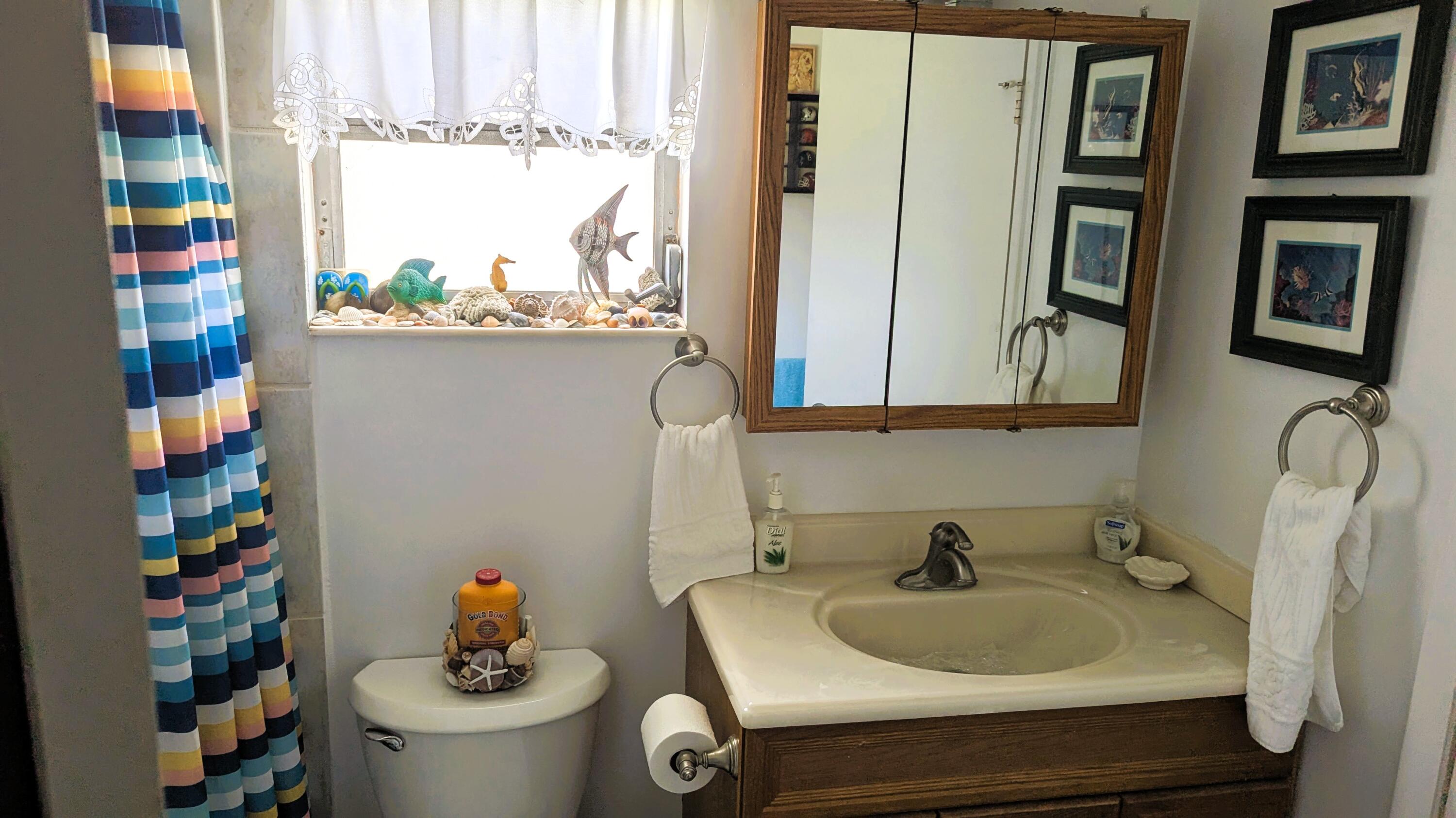 5404 Belleville Road West Palm Beach, FL 33417 - Photo 14 of 64 PXL_20250412_185912578