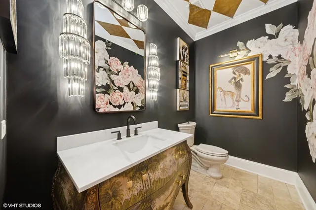 $2,100,000 | 580 Oak Street, Glen Ellyn, IL 60137