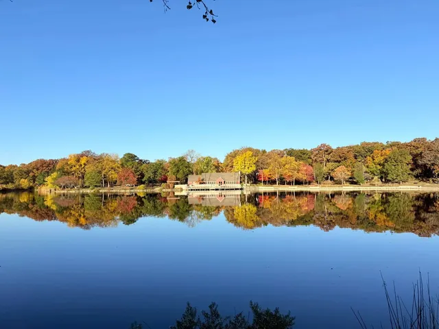 $2,100,000 | 580 Oak Street, Glen Ellyn, IL 60137