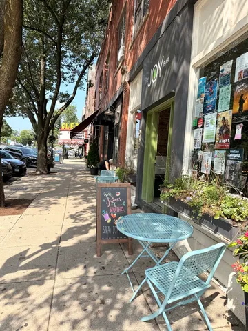 $2,100,000 | 580 Oak Street, Glen Ellyn, IL 60137