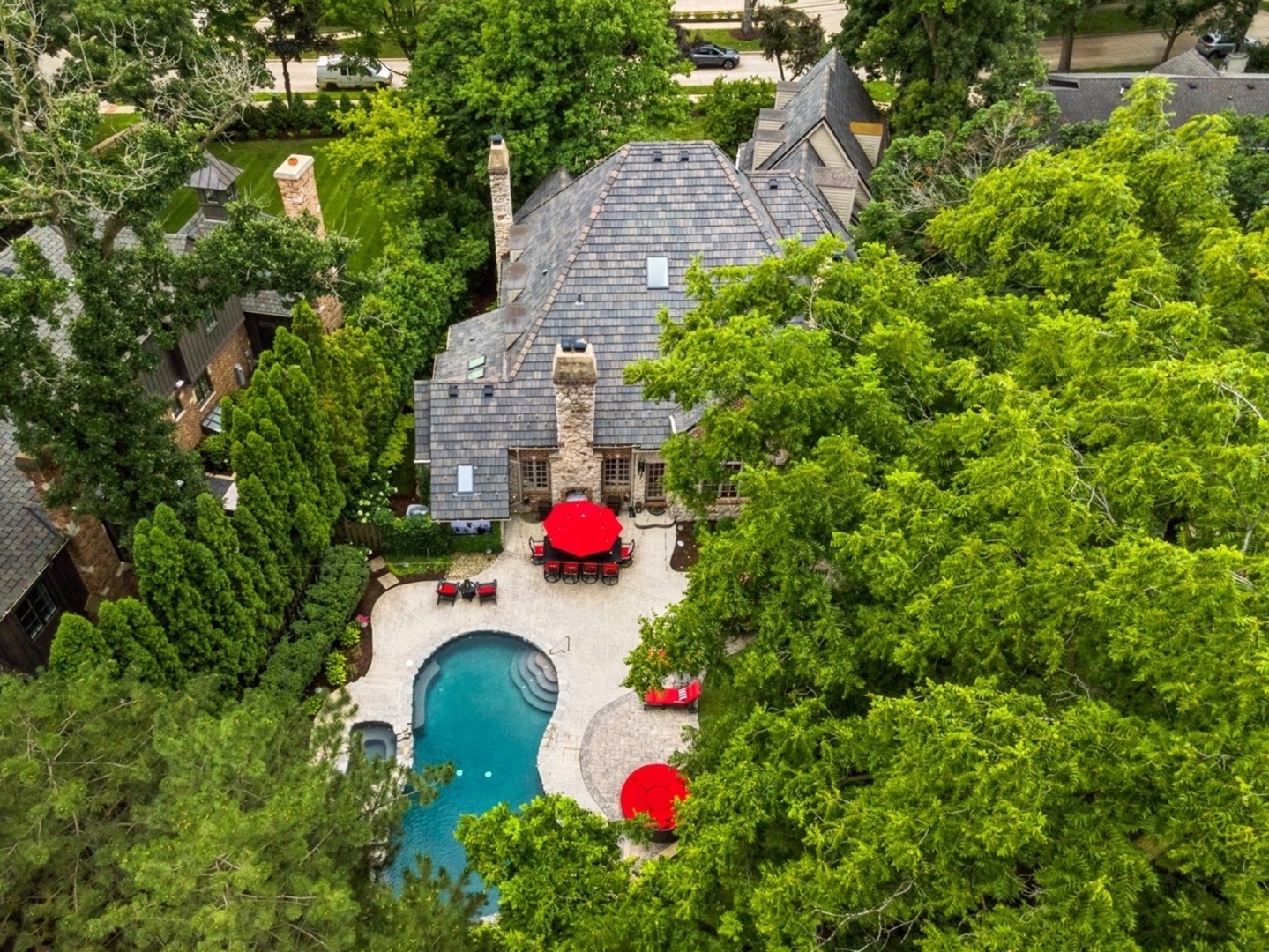 580 Oak Street Glen Ellyn, IL 60137 - Photo 10 of 93