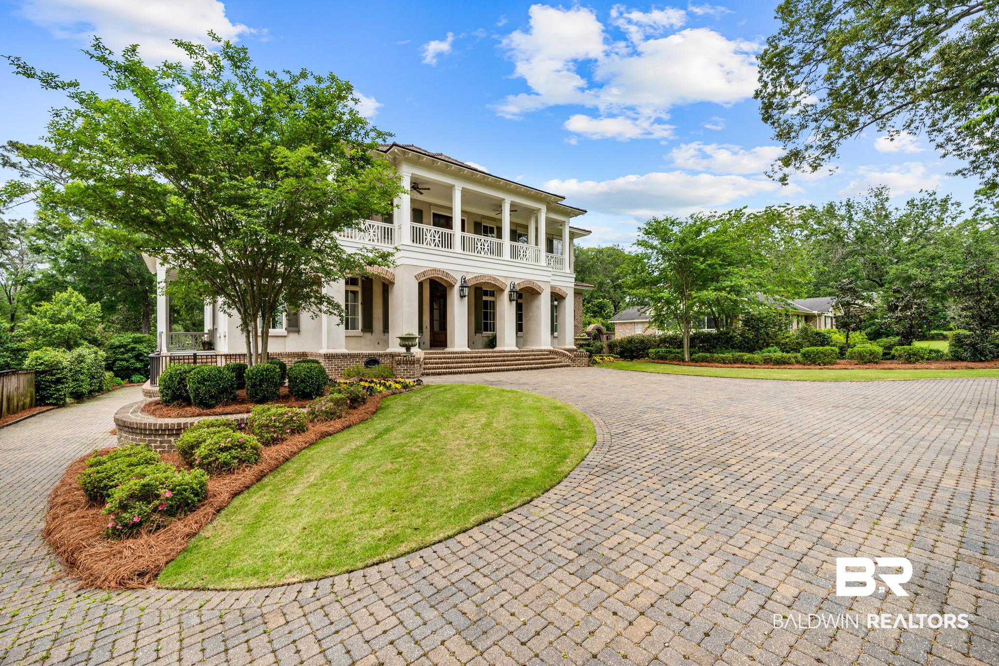 8 Kingsway Mobile, AL 36608 - Photo 2 of 48