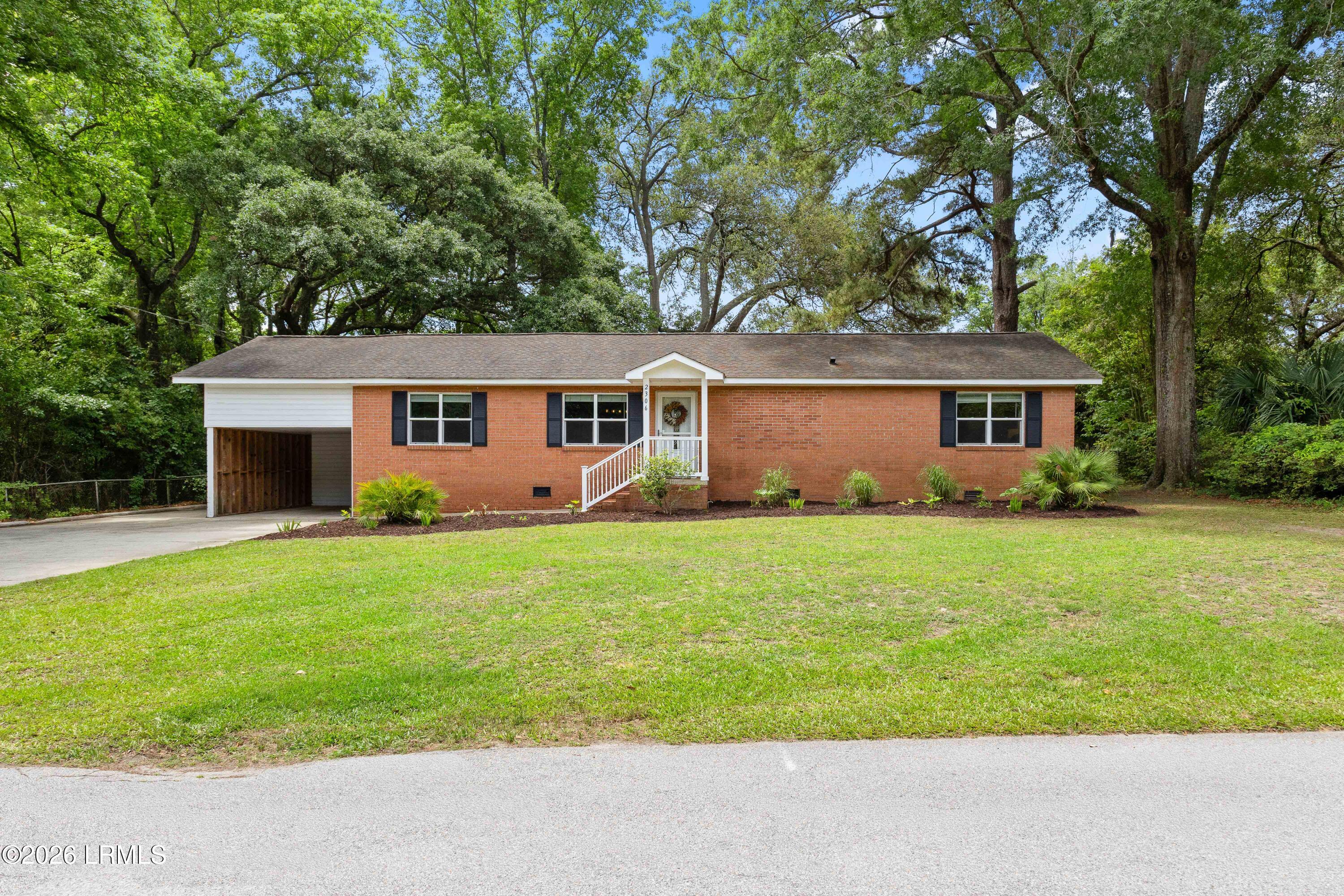 2306 State Rd S-7-386 Beaufort, SC 29902 - Photo 1 of 31 t-1.2