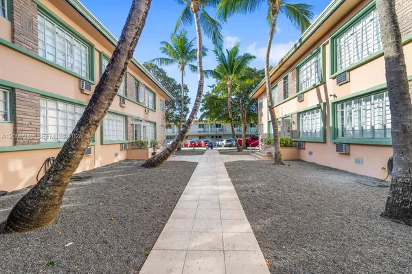 $1,770 | 301 86th Street, Unit 3034A, Miami Beach, FL 33141