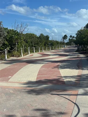 $1,770 | 301 86th Street, Unit 3034A, Miami Beach, FL 33141