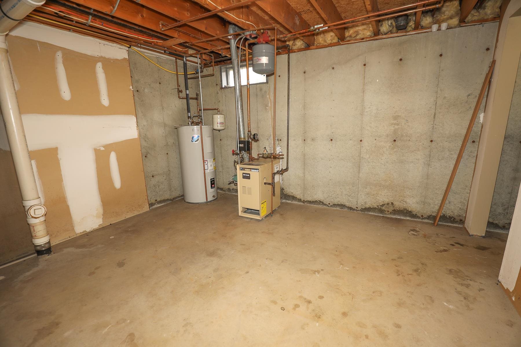 352 Circle Road, Unit K Manchester, NH 03103 - Photo 27 of 30