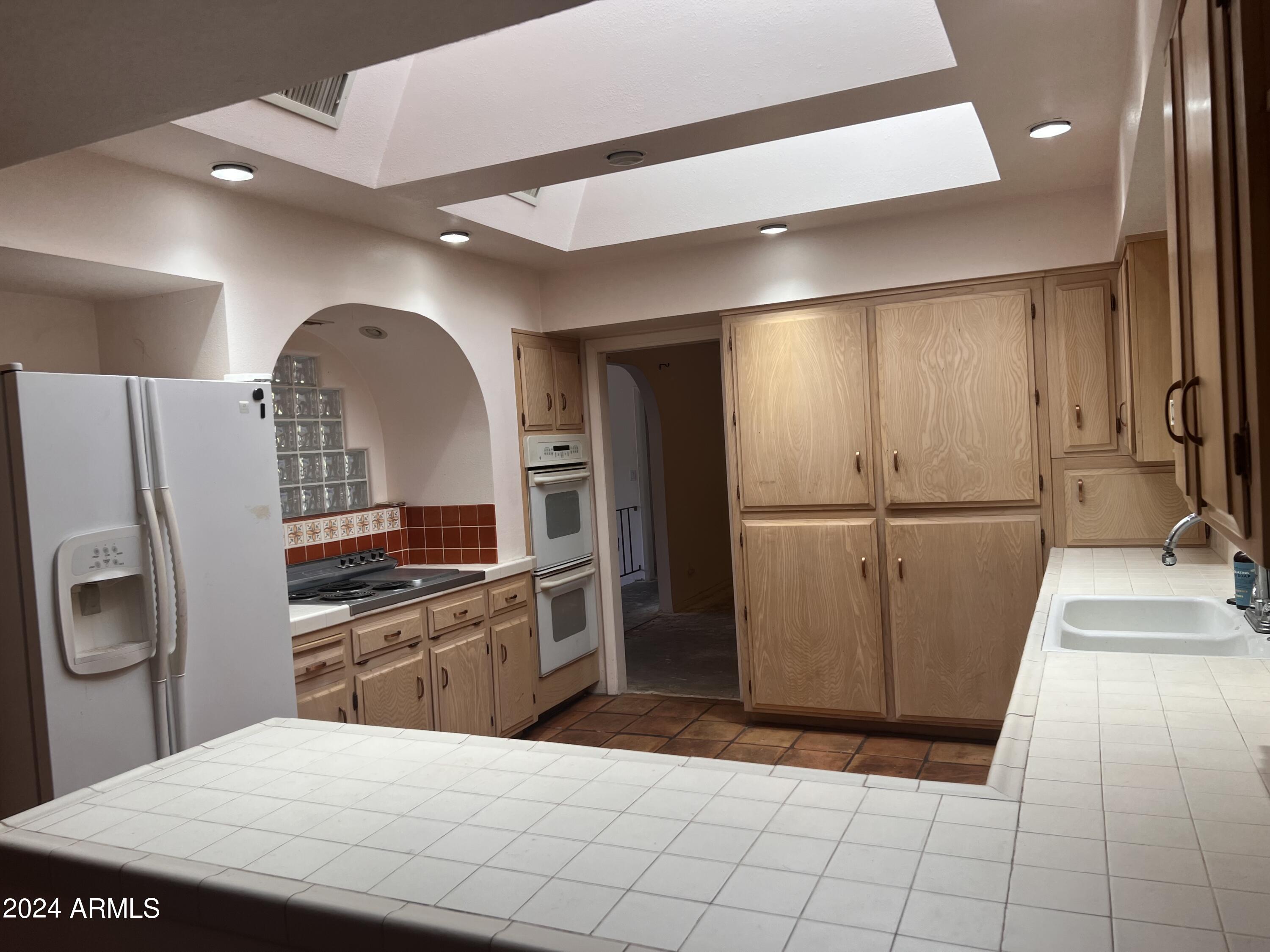 90 Tonto Road Sedona, AZ 86336 - Photo 11 of 21 Kitchen