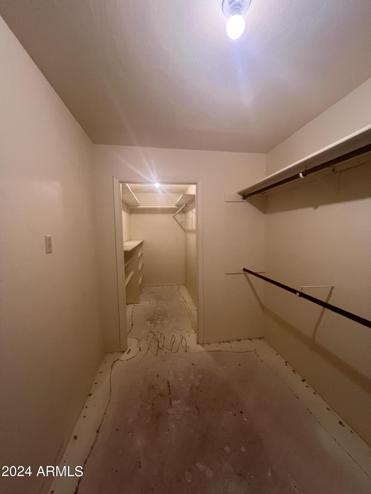 90 Tonto Road Sedona, AZ 86336 - Photo 18 of 21 Master Closet