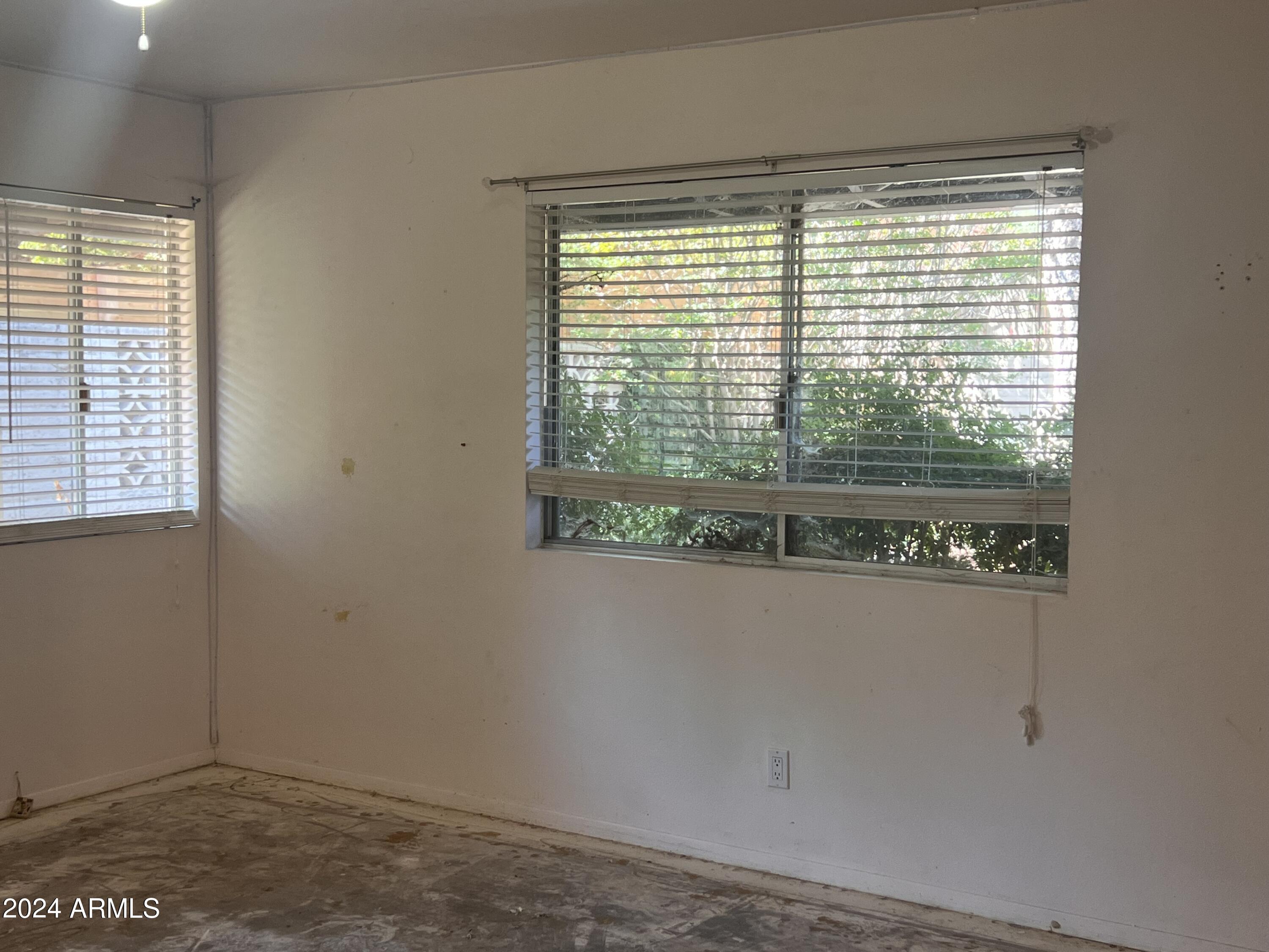 90 Tonto Road Sedona, AZ 86336 - Photo 20 of 21 Back Bedroom