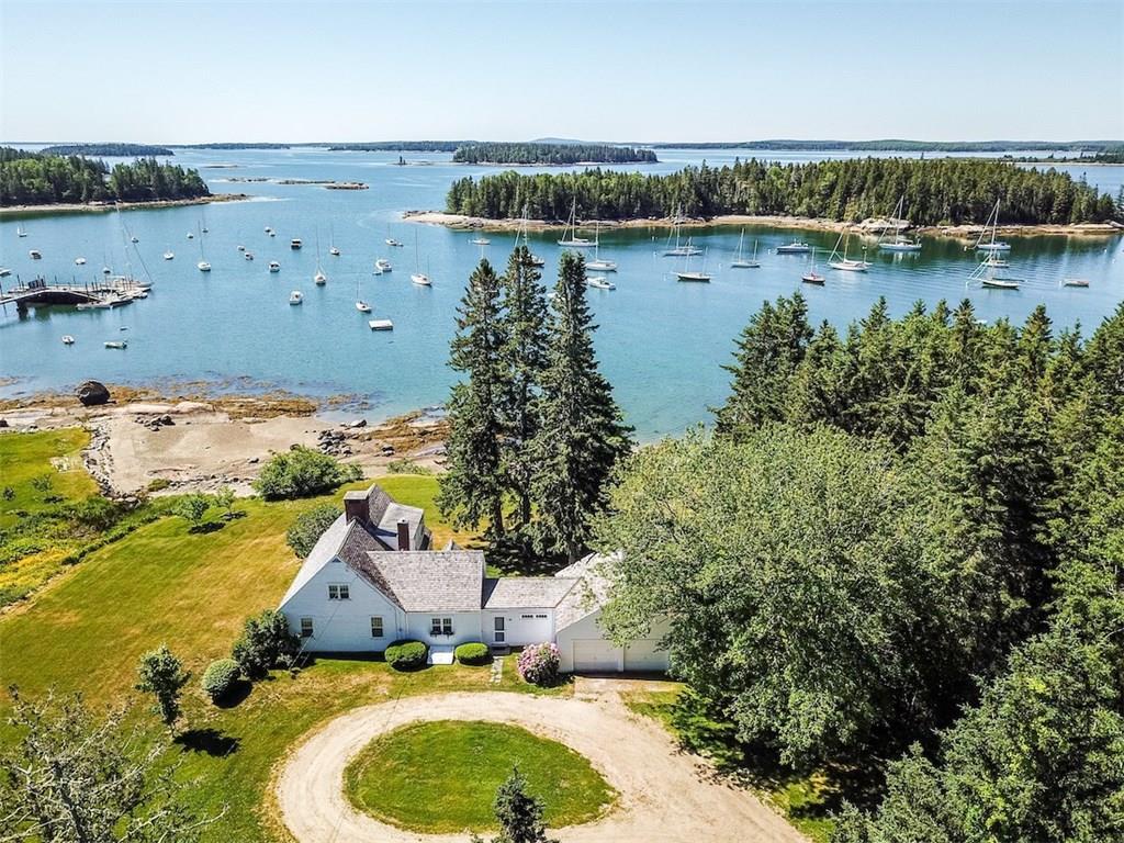 134 Reach Road Brooklin, ME 04616 - Photo 2 of 29 Photo