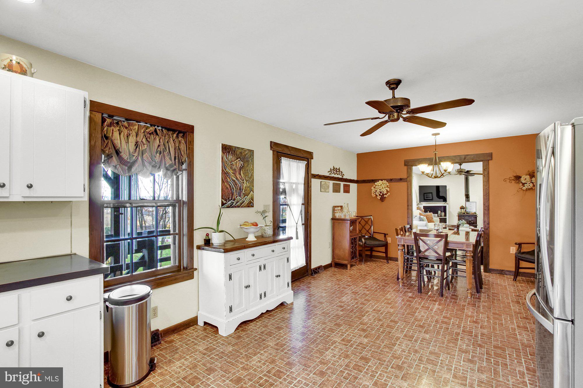 2726 Myers Road Spring Grove, PA 17362 - Photo 5 of 29