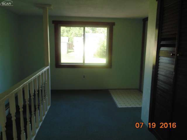 3120 Simpson Road Owosso, MI 48867 - Photo 4 of 12 21202597-3.JPG