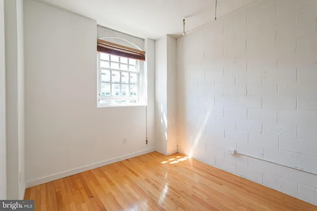 $1,554 | 4 Leverington Avenue, Unit 303, Philadelphia, PA 19127