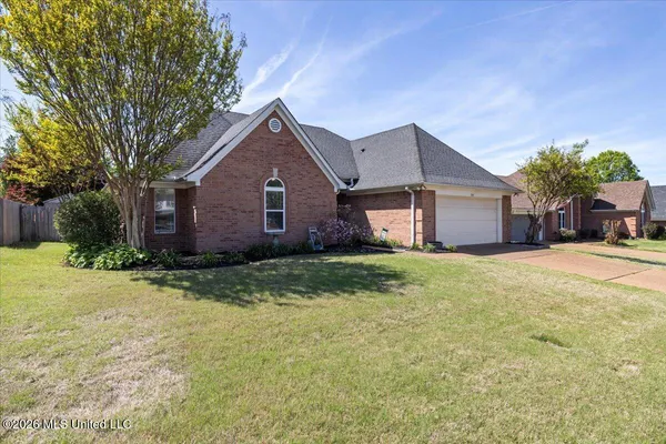 $315,000 | 7411 English Ivy West, Olive Branch, MS 38654