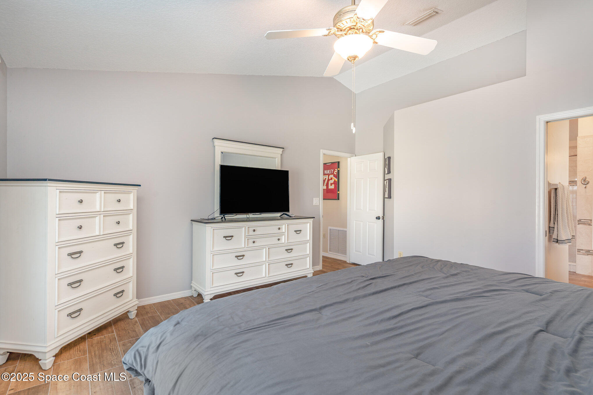 1781 Radisson Street Northwest Palm Bay, FL 32907 - Photo 13 of 26 013_dsc03188-edit_974