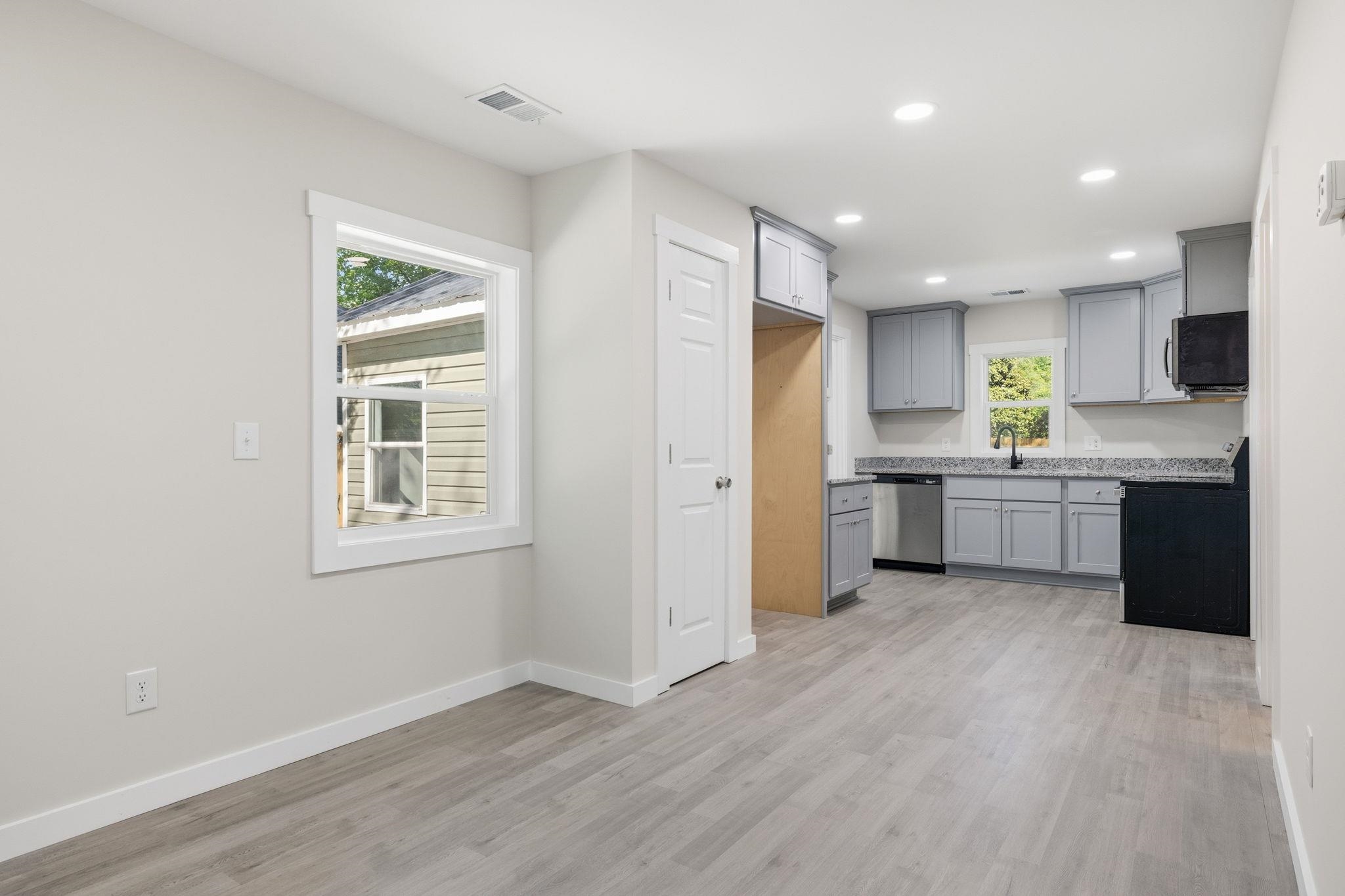 1744 John Street Conway, SC 29527 - Photo 12 of 30