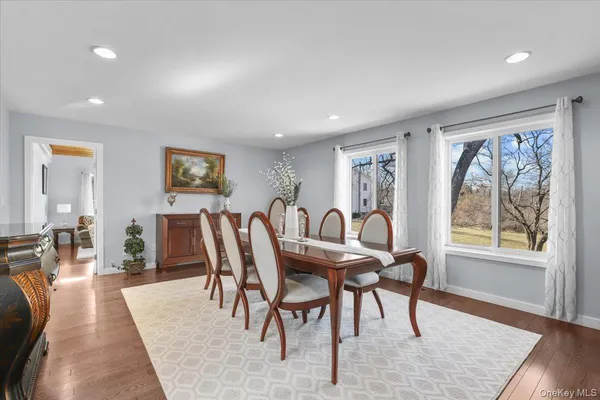 $1,395,000 | 9 Comanche Court, Katonah, NY 10536