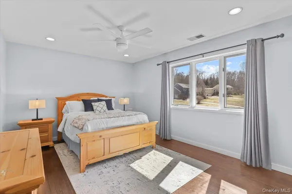 $1,395,000 | 9 Comanche Court, Katonah, NY 10536