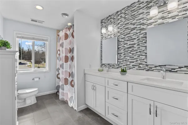 $1,395,000 | 9 Comanche Court, Katonah, NY 10536