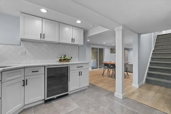 $1,395,000 | 9 Comanche Court, Katonah, NY 10536