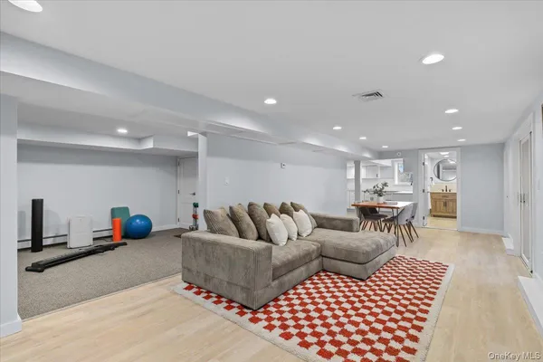 $1,395,000 | 9 Comanche Court, Katonah, NY 10536